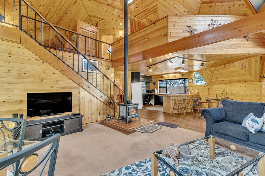 Ridge Dome living area